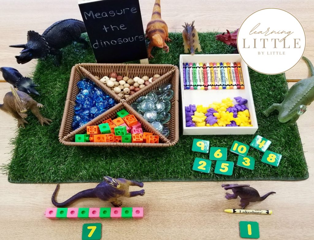 Measure the dinosaurs with loose parts